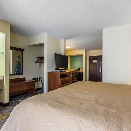 Quality Inn & Suites Memphis East Eksteriør bilde