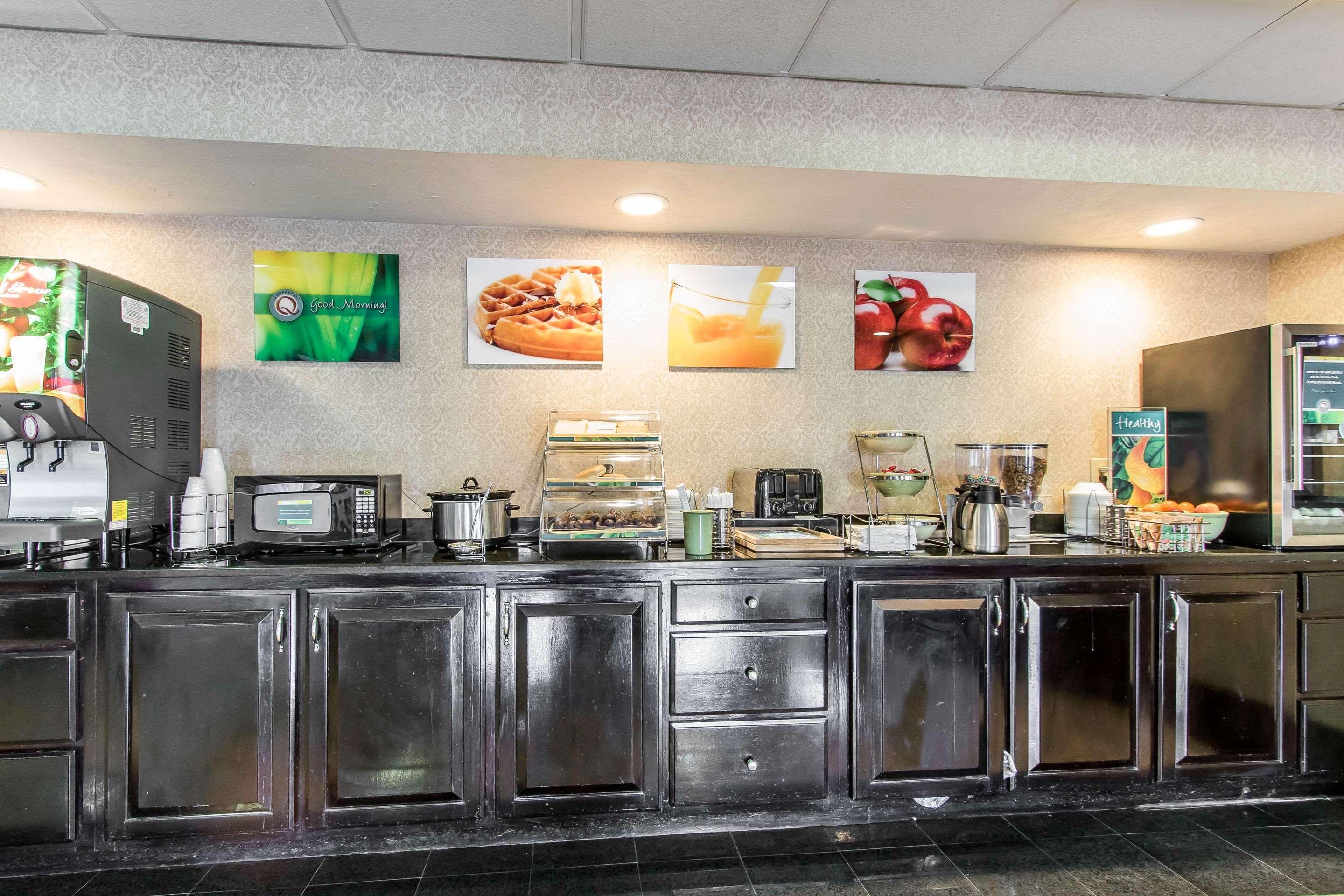 Quality Inn & Suites Memphis East Eksteriør bilde