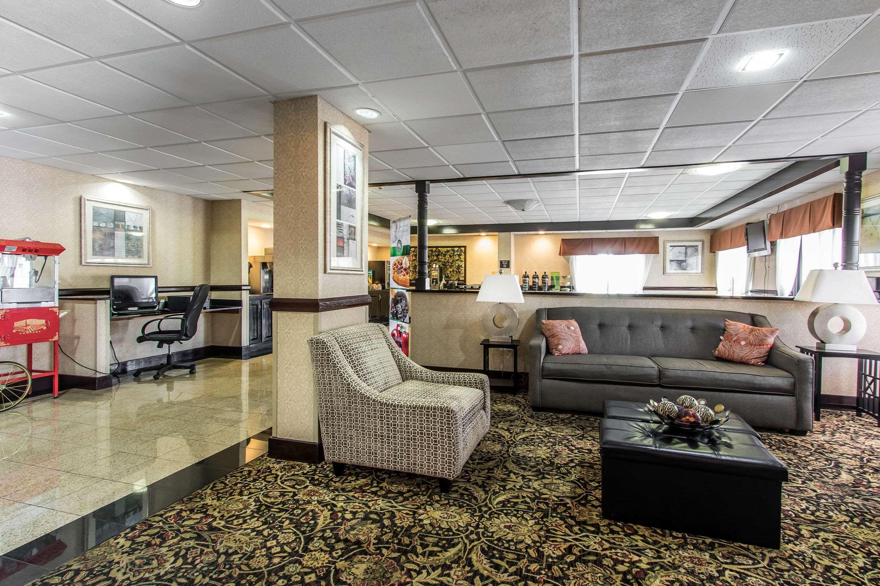 Quality Inn & Suites Memphis East Eksteriør bilde